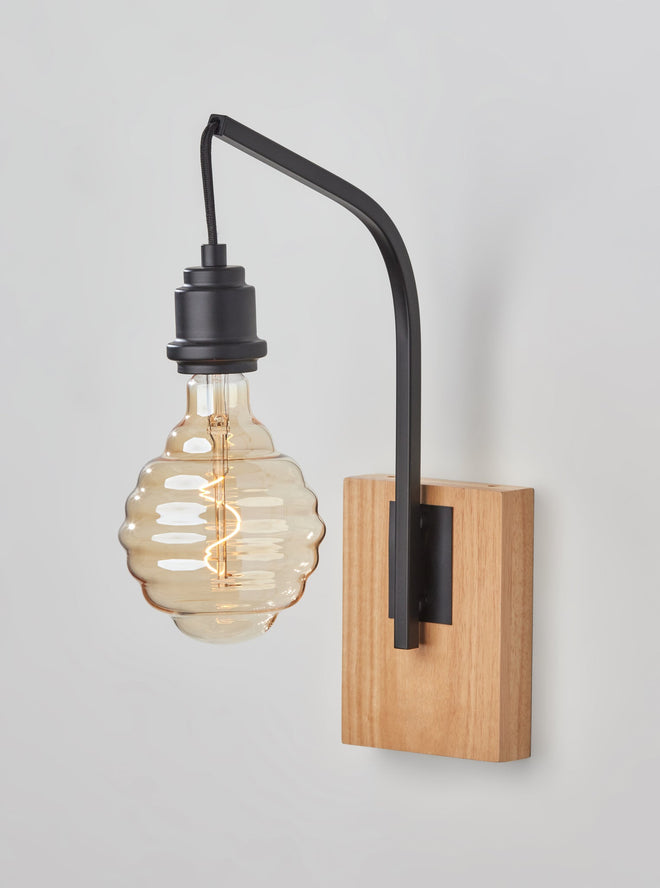 Wren Wall Lamp Wall Lamps Natural Wood with black Finish Contemperary Style image 2