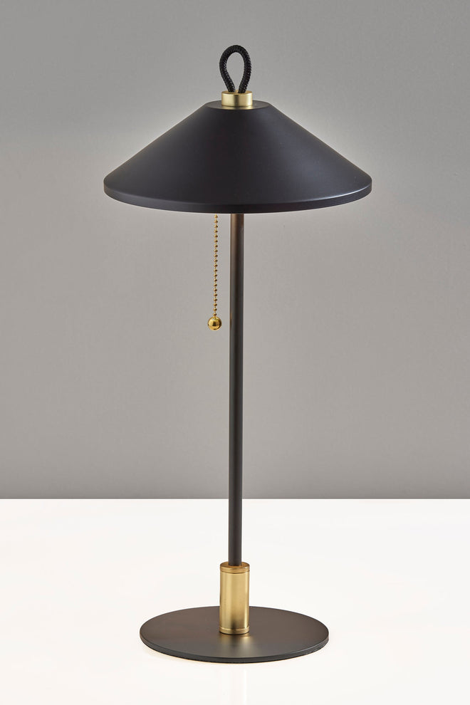 Kaden Table Lamp Table Lamps Black w. Brass Accent  Style image 2